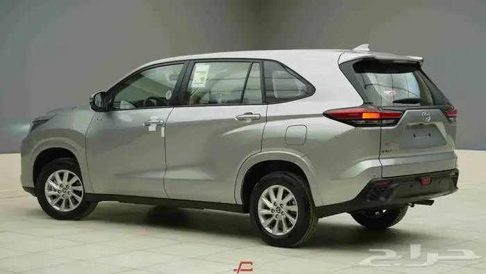 تويوتا انوفا GL 2.0 هايبرد 2026 2