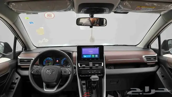 تويوتا انوفا GL 2.0 هايبرد 2026 5