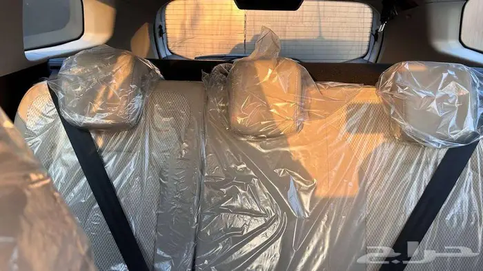 رينو داستر فل كامل 12