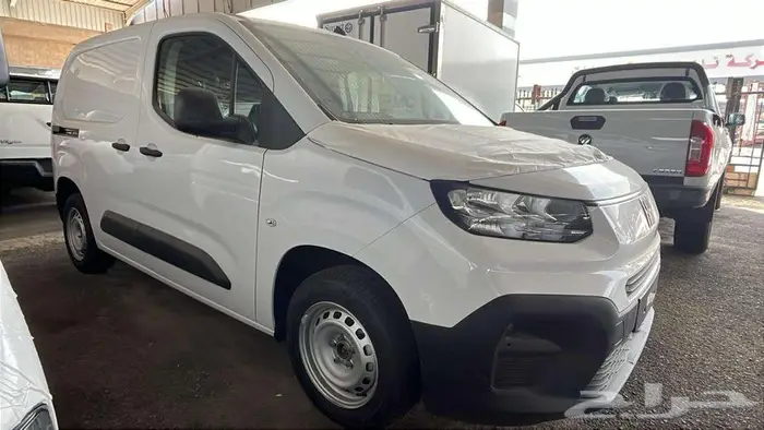 فيات فان بضاعه 2025 11