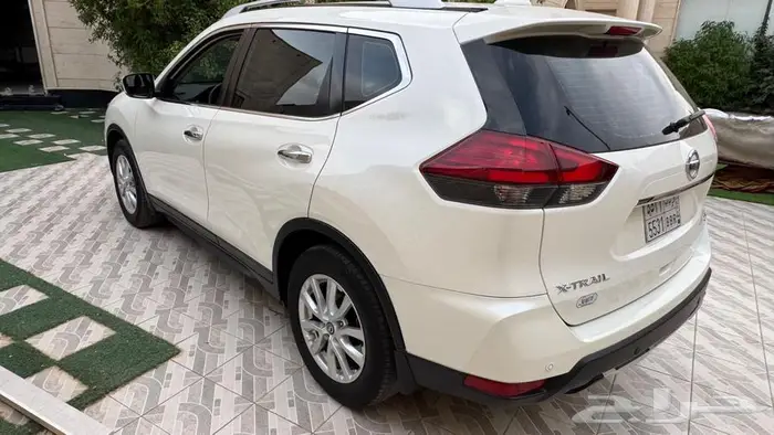 نيسان اكس تريل 2022 دبل 4