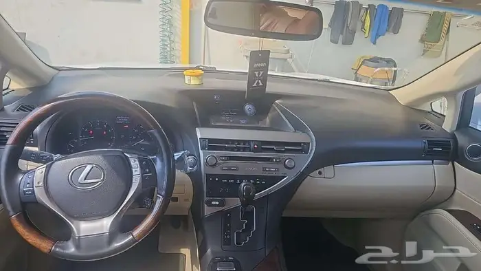 لكزس ار اكس 350 موديل 2015 8