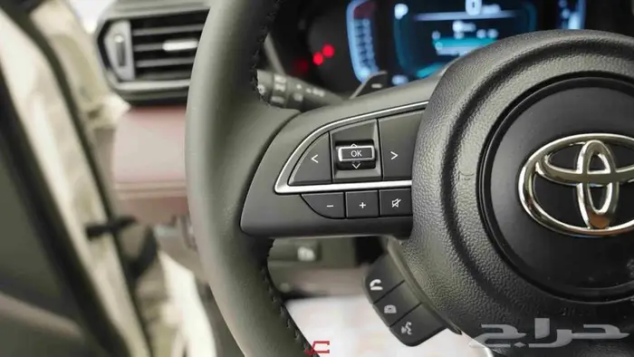 تويوتا اوربان كروزر فل كامل 2026 7