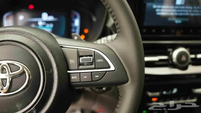 تويوتا اوربان كروزر فل كامل 2026 8