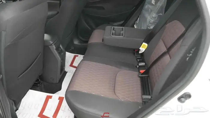 تويوتا اوربان كروزر ستاندر 2026 9