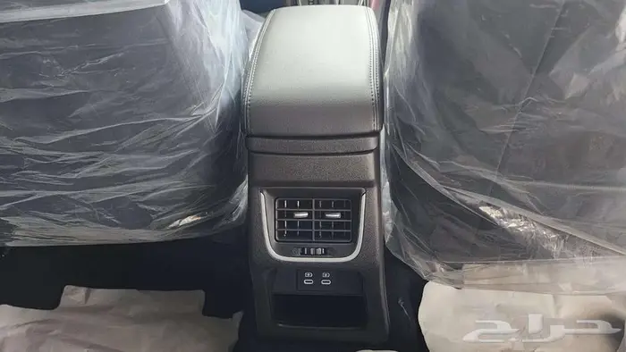 تويوتا اوربان كروزر 2026 فل كامل 11