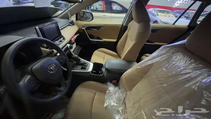 تويوتا راف فور XLE بنزين موديل 2025 2