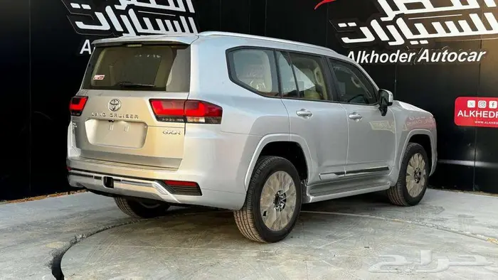 تويوتا جي اكس ار L4 11