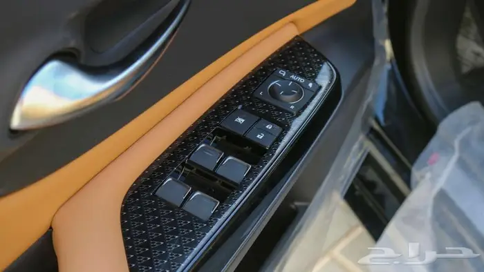 لكزس ES300H هايبرد 2025 متوفر جميع البنوك اقساط 14