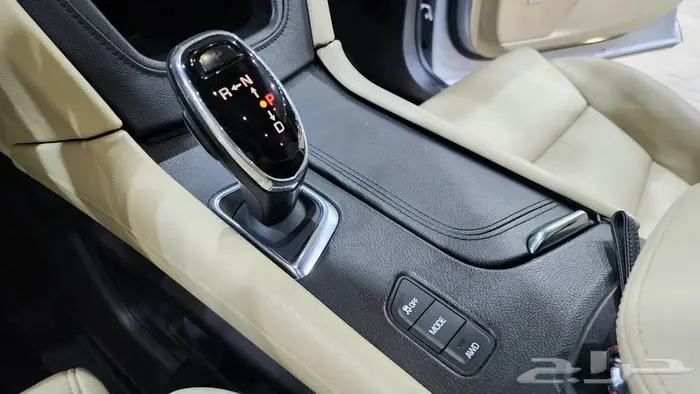 كاديلاك XT5 2017 23