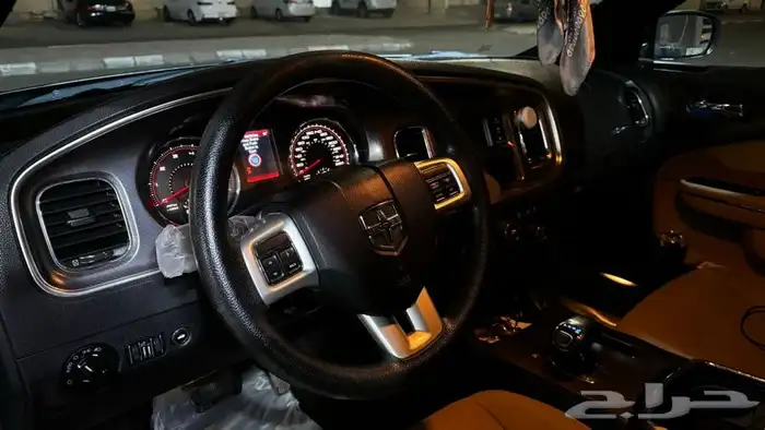 دوج تشارجر موديل 2014 4