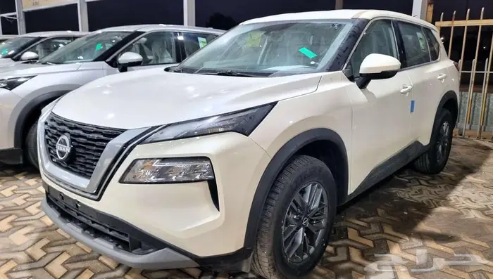 نيسان اكس تريل 5 مقاعد ستاندر بدون دبل 2025 كاش - تقسيط 10