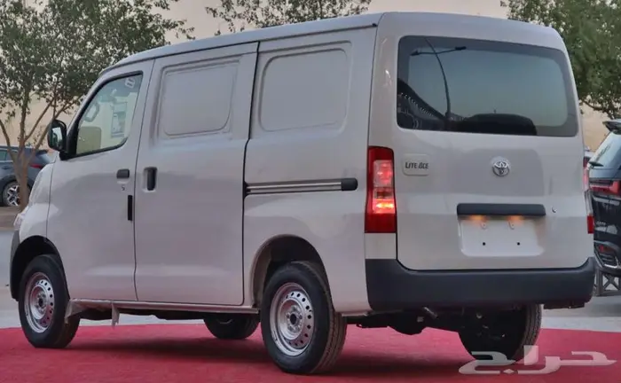 تويوتا لايت اس فان بنزين تماتيك وقير عادي 2025 مبيعات بنوك 10