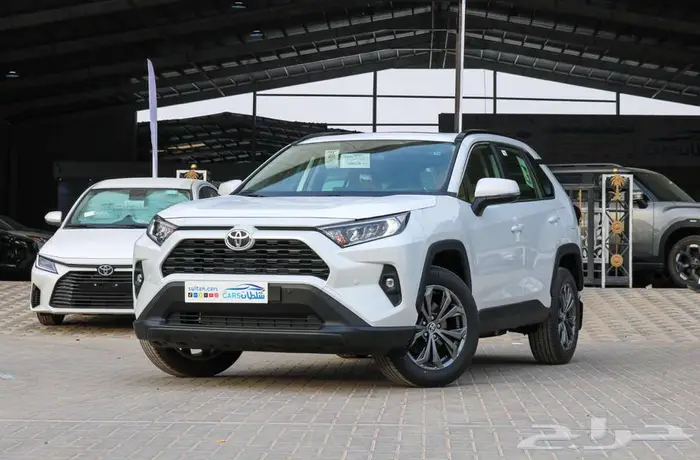 تويوتا راف فور فتحه XLE بنزين 2025 يتوفر جميع الفئات سعودى 2