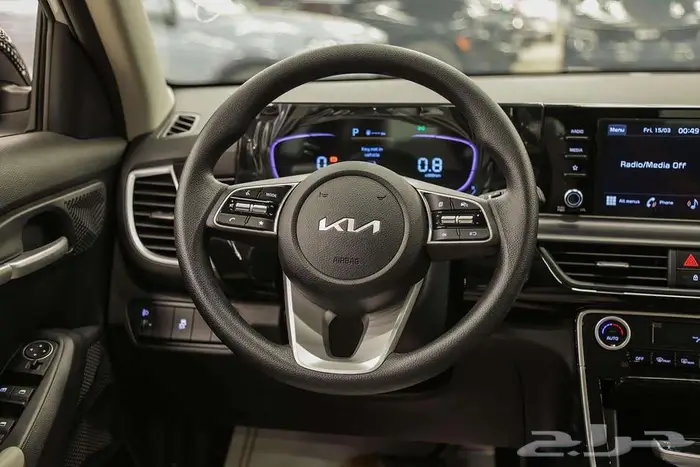 كيا سيلتوز 2025 بصمه شاشة 9