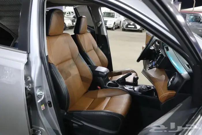 تويوتا راف فور 2018 فل كامل بريميوم 15