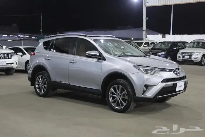 تويوتا راف فور 2018 فل كامل بريميوم 5