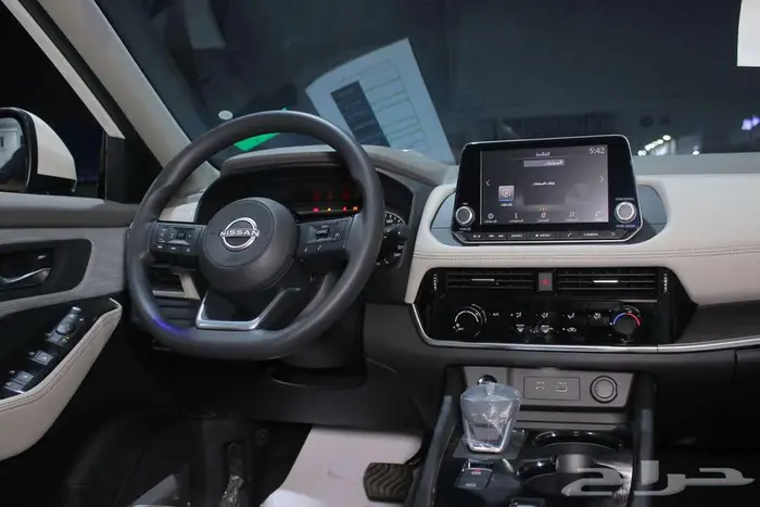 نيسان اكس تريل 5