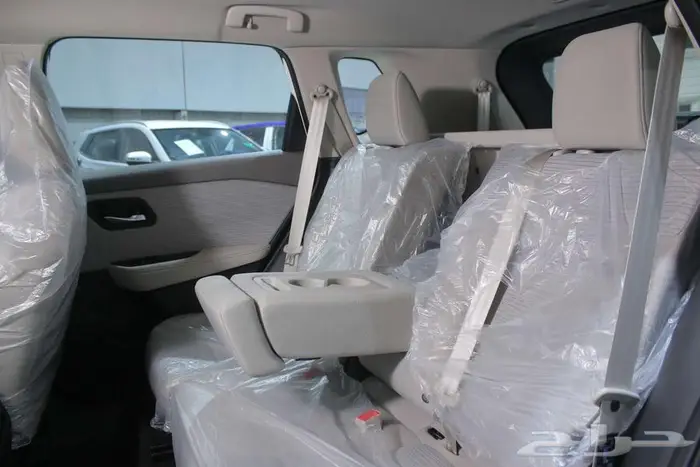 نيسان اكس تريل 2