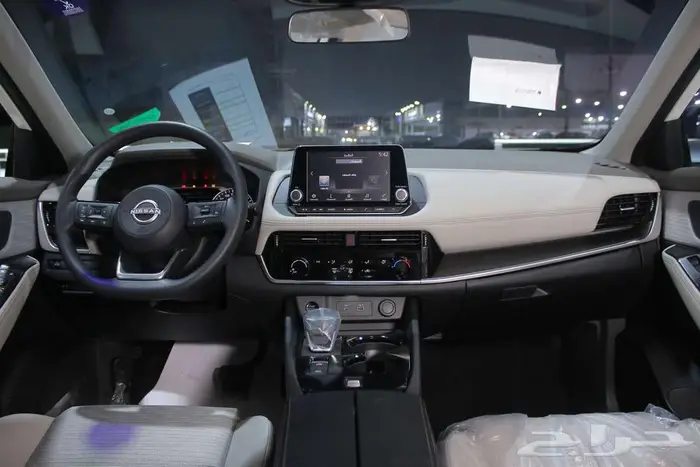 نيسان اكس تريل 7