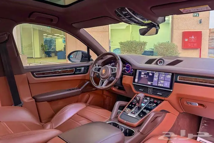 بورش كايين COUPE V6 2021 اسود سعودي 7