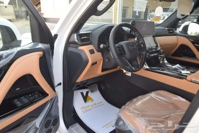 لكزس BB LX600 2025 سعودي ابيض كاش واقساط 8