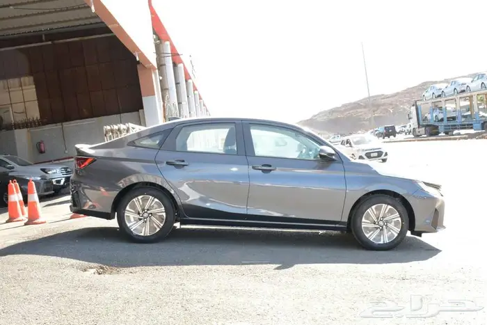 تويوتا يارس 2026 YX فل كامل 1.3 بالنقد والتقسيط 2