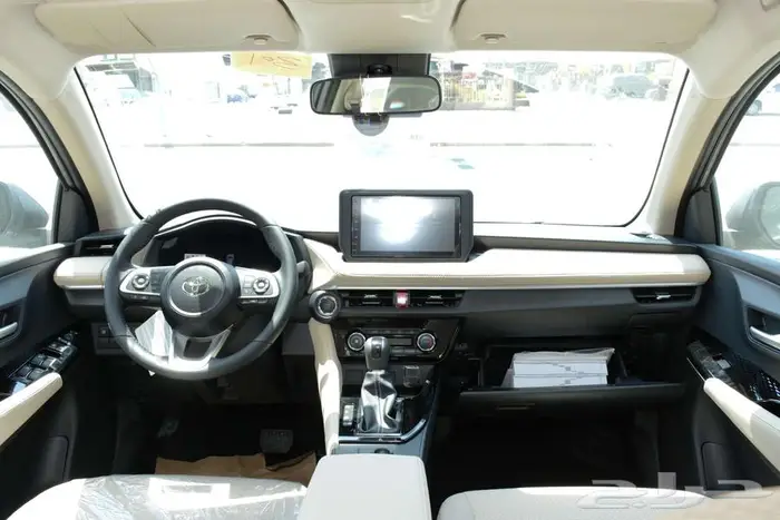 تويوتا يارس 2026 YX فل كامل 1.3 بالنقد والتقسيط 6