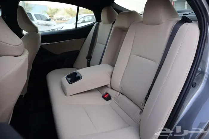 تويوتا كامري LE بنزين 2025 سعودي متوفر كل الفئات 9