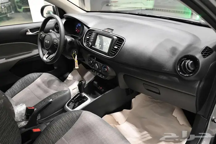 كيا بيجاس الفئه LX النص فل شاشة وكاميرا 2026 4