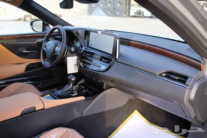 لكزس - ES 350 - DD - فل كامل - خليجي - 2025 17