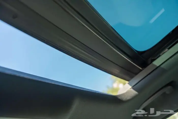 رنج روفر فيلار 2020 بحالة ممتازة 7