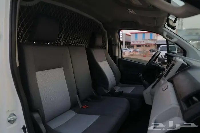 تويوتا هاي اس بضاعة موديل 2019 ديزل 11