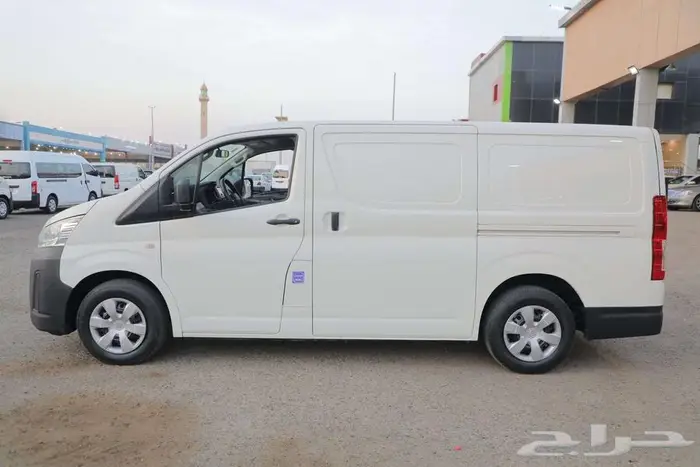 تويوتا هاي اس بضاعة موديل 2019 ديزل 6