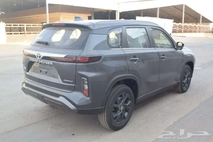 تويوتا أوربان كروزر فل كامل 2025 سعودي GLX اقل سعر 6