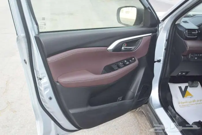 تويوتا أوربان كروزر فل كامل 2025 سعودي GLX اقل سعر 16