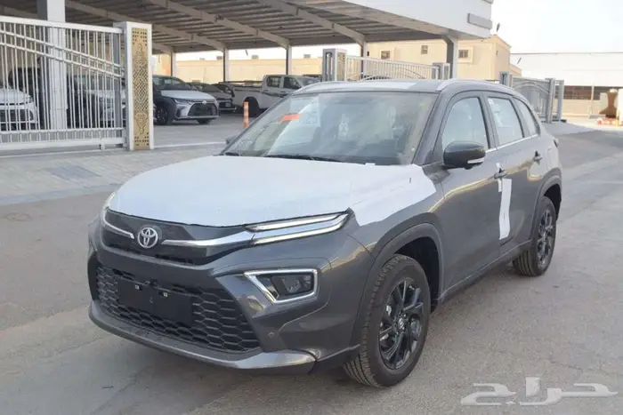 تويوتا أوربان كروزر فل كامل 2025 سعودي GLX اقل سعر 3