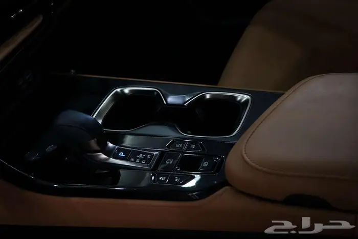 لكزس NX 350 موديل 2024 8