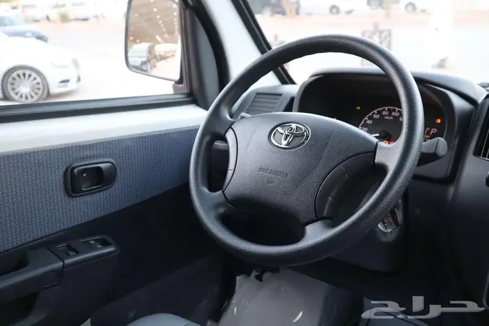 تويوتا لايت اس فان بنزين تماتيك وقير عادي 2025 مبيعات بنوك 9