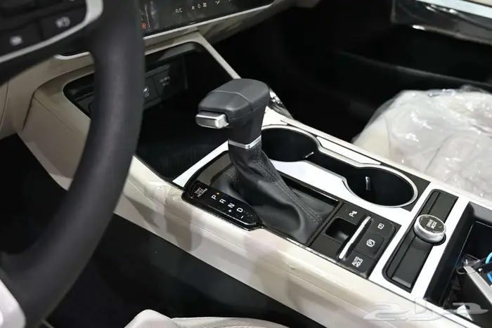 كيا K5 الفئه LX استاندر مطور موديل 2026 6