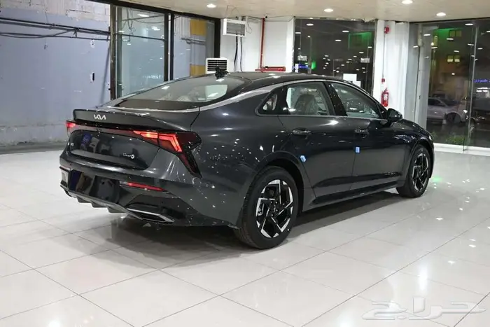 كيا K5 الفئه LX استاندر مطور موديل 2026 13