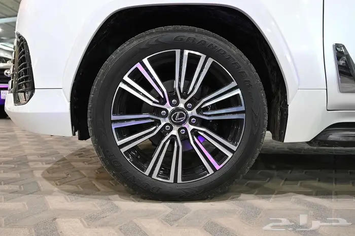 لكزس LX600 BB 2024 سعودي 3