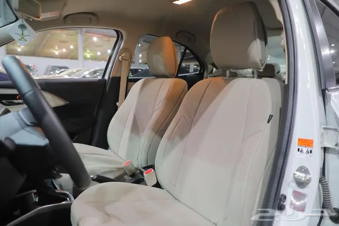 سوزوكي ديزاير فل كامل بصمة شاشة اربعة سلندر موديل 2025 17