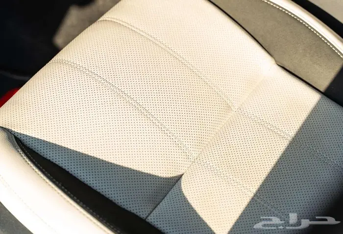 رنج روفر فيلار 2020 بحالة ممتازة 3