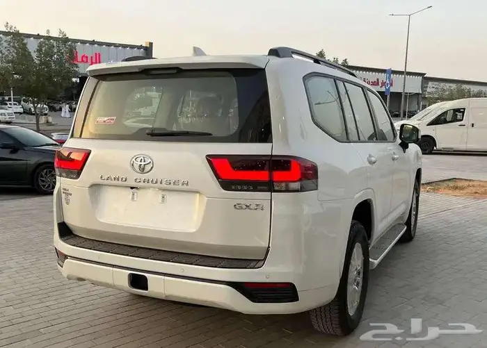 تويوتا لاندكروزر GXR2 بنزين 2026 سعودي اصفار 2