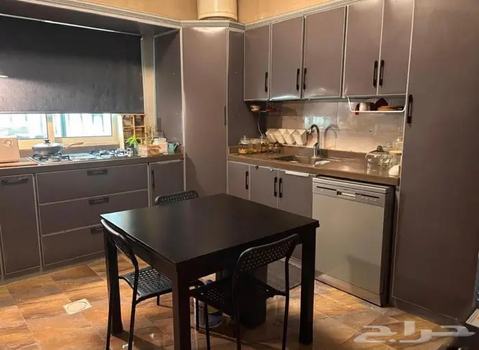 للبيع شقة في حي البيعة 6