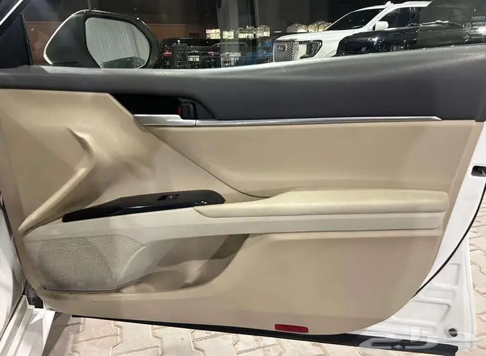 تويوتا كامري 2020 ممشى قليل LE 19