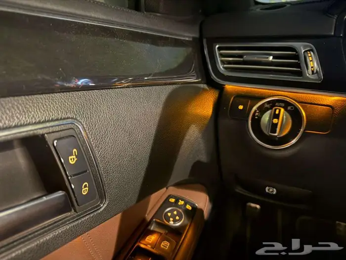 مرسيدس E300 2016 جفالي مخزن بوي بلد 8