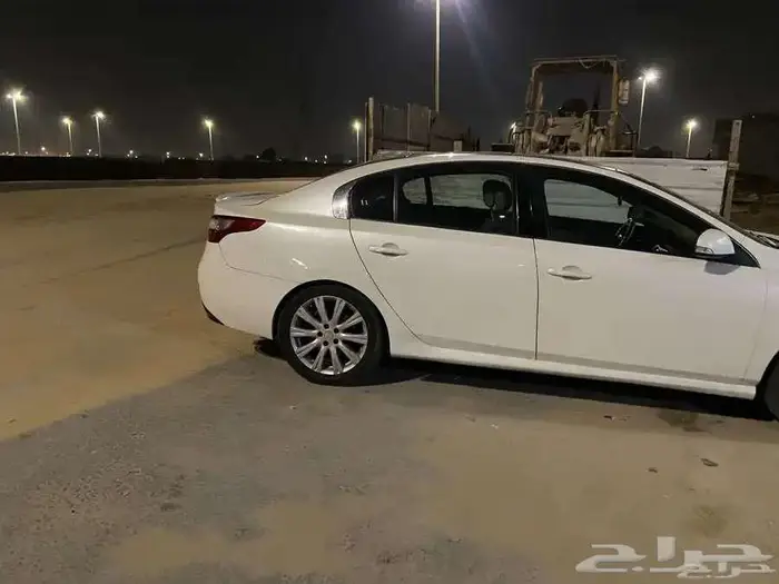 رينو سافران 2012 5