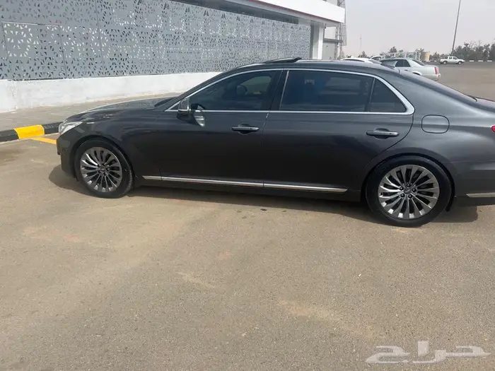 جينسس جي 90موديل 2018 رويال 19